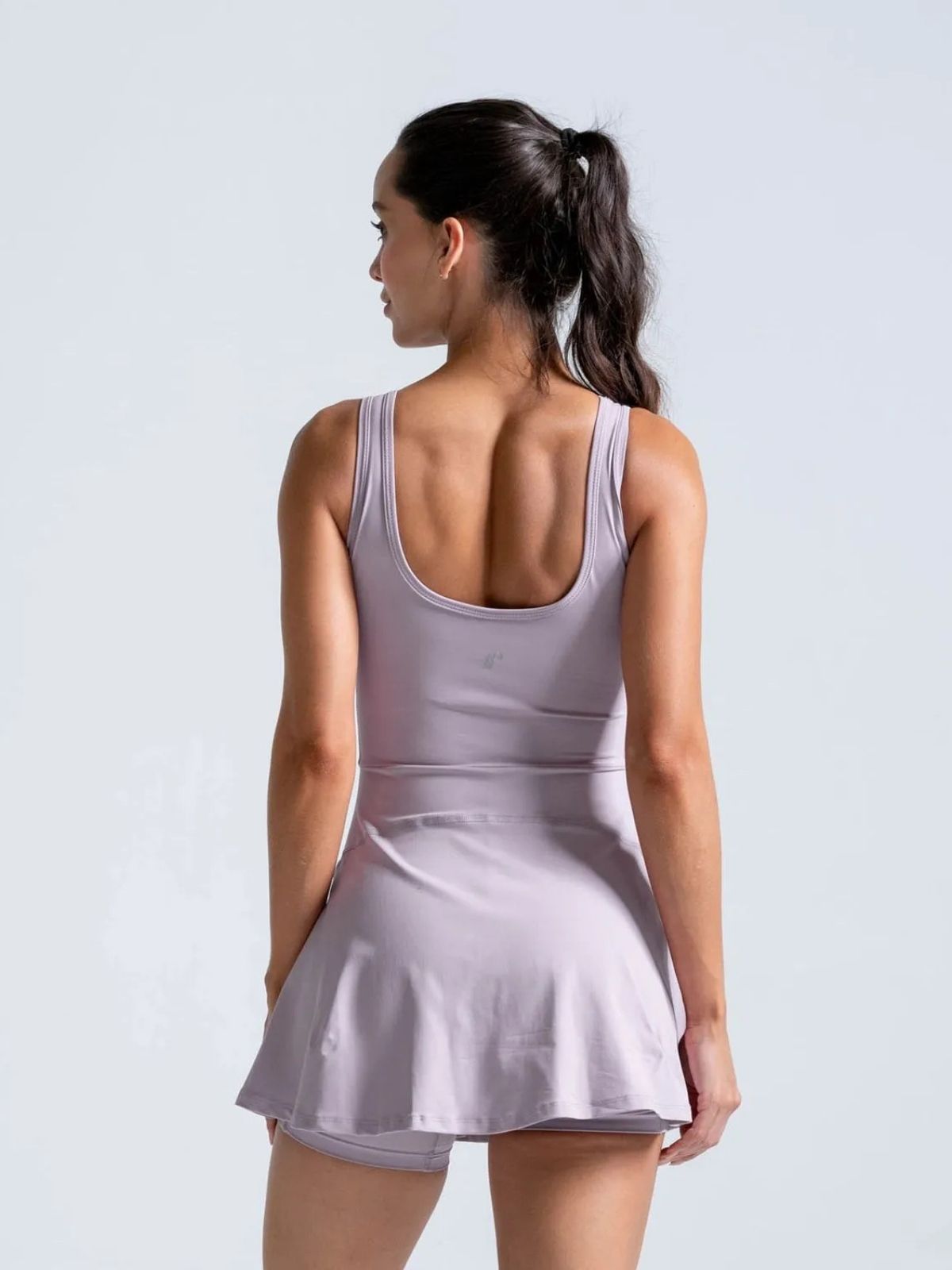 Vestido deportivo mora