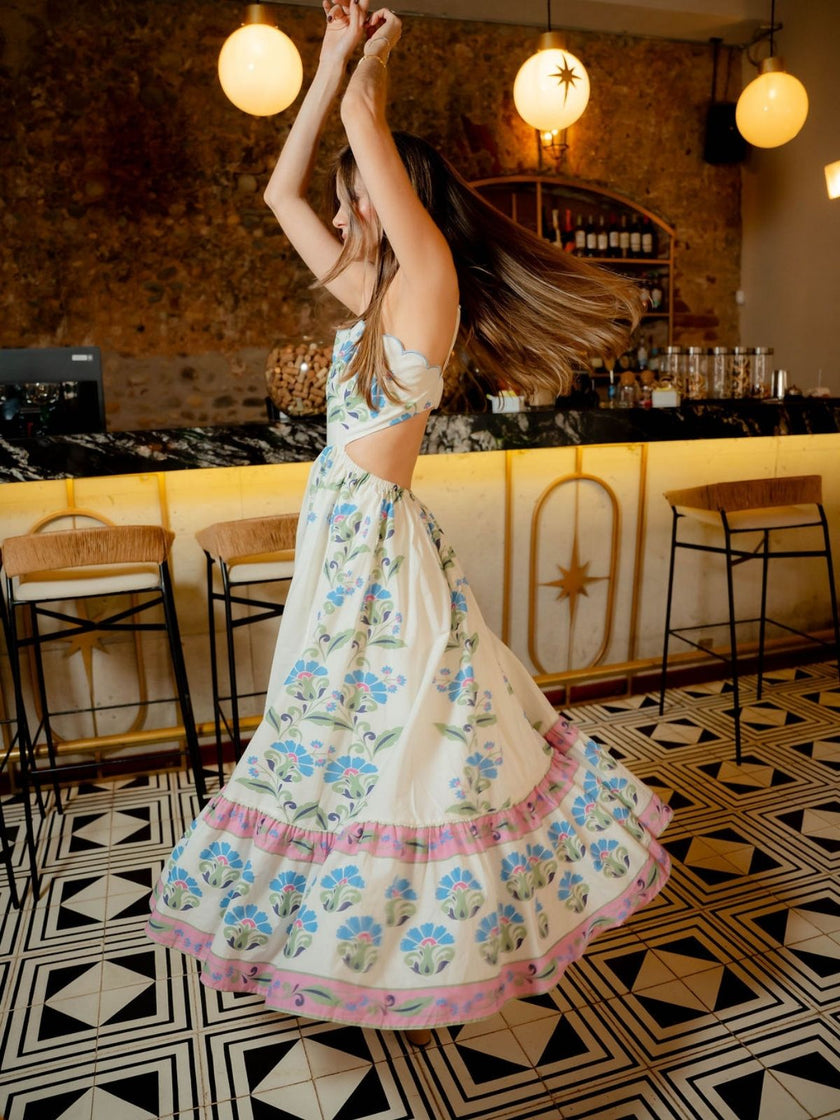 Vestido Valeria Floral Midi con Cut Out
