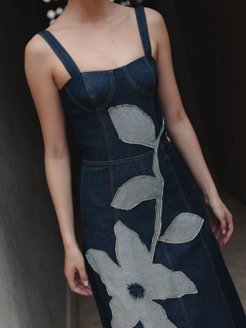 Vestido denim flor
