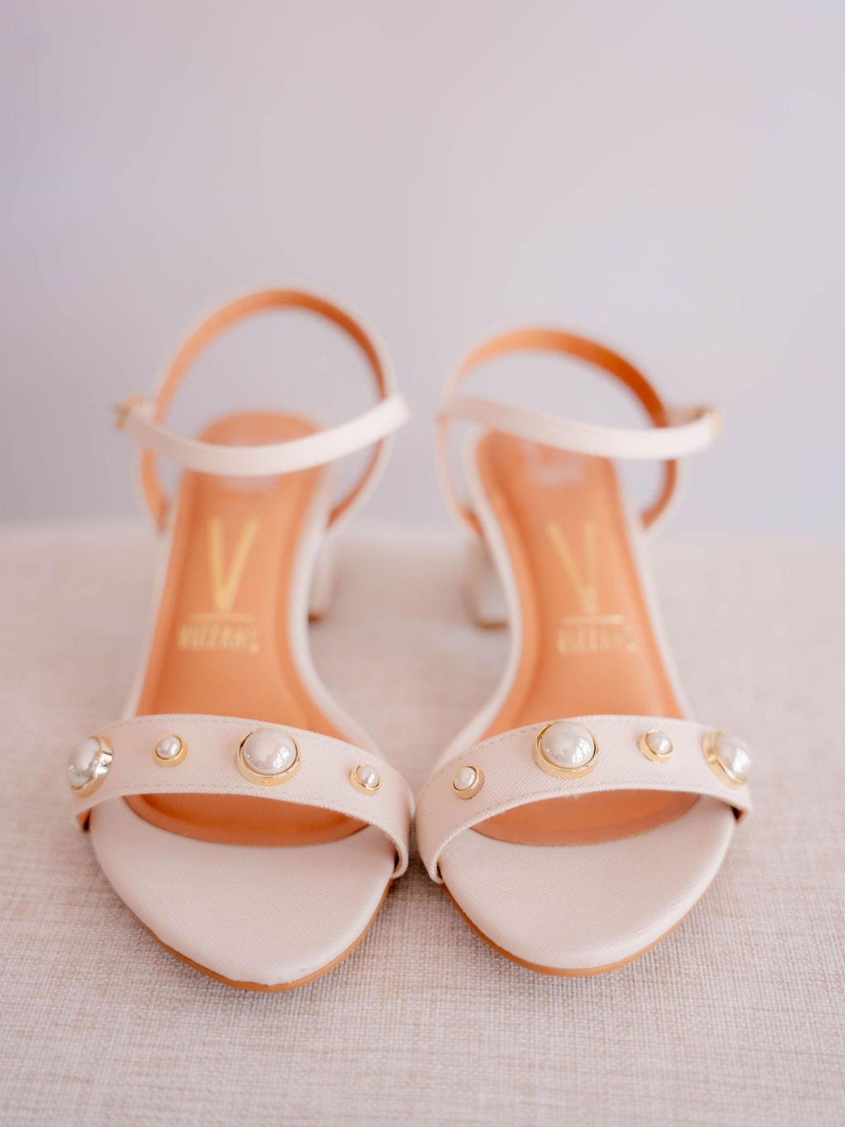 Sandalias 4 perlas ivory