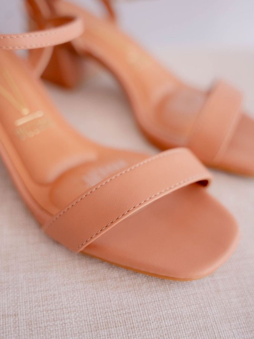 Sandalias minimalistas mujer