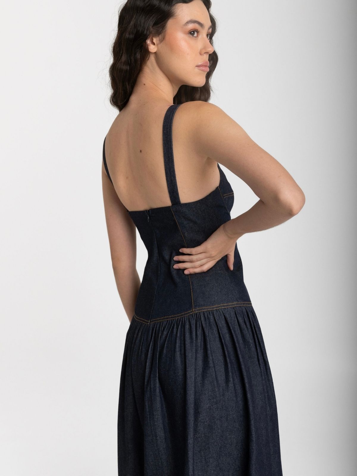 Amelia midi dress