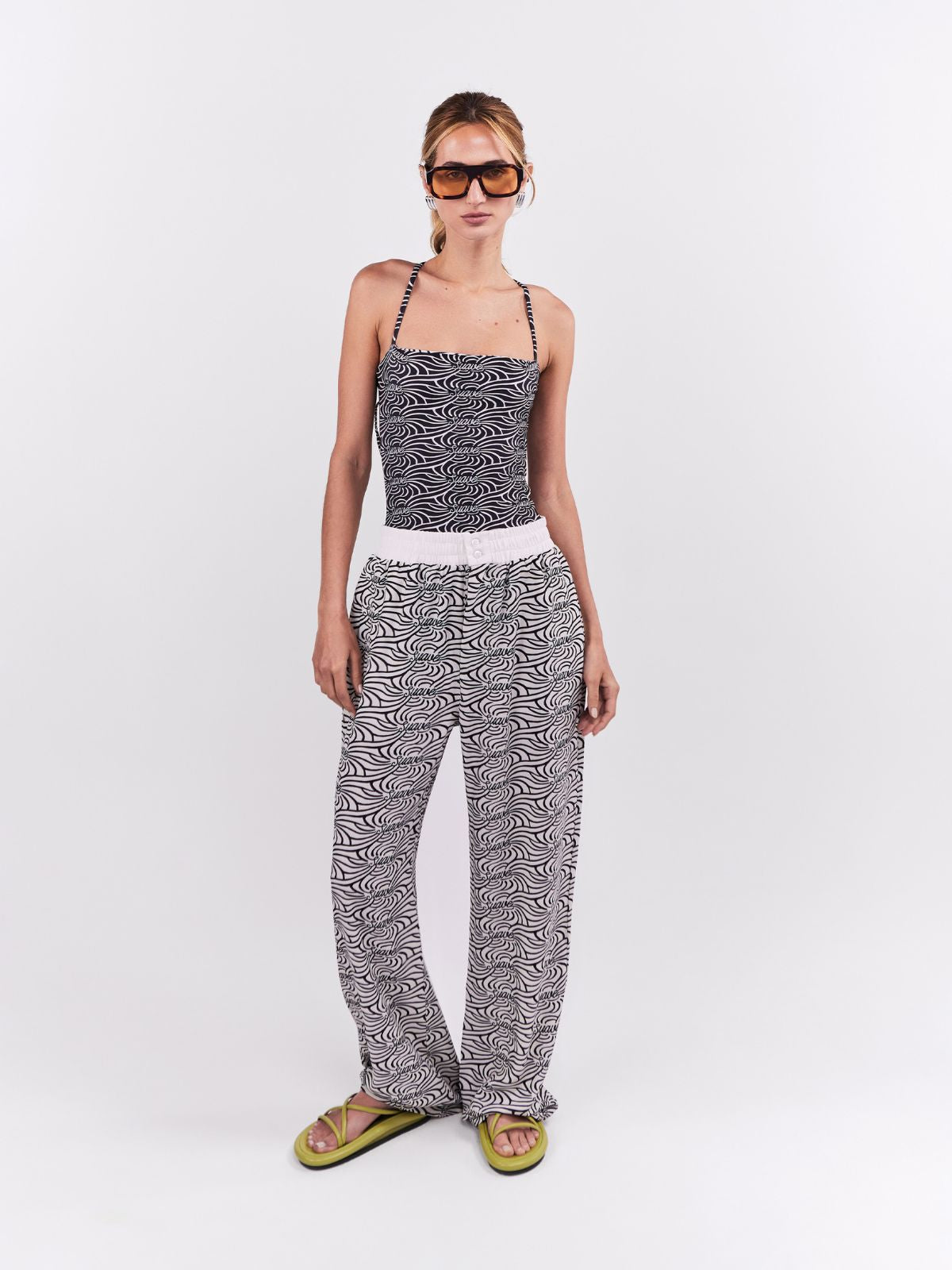 Pantalón elásctico negro